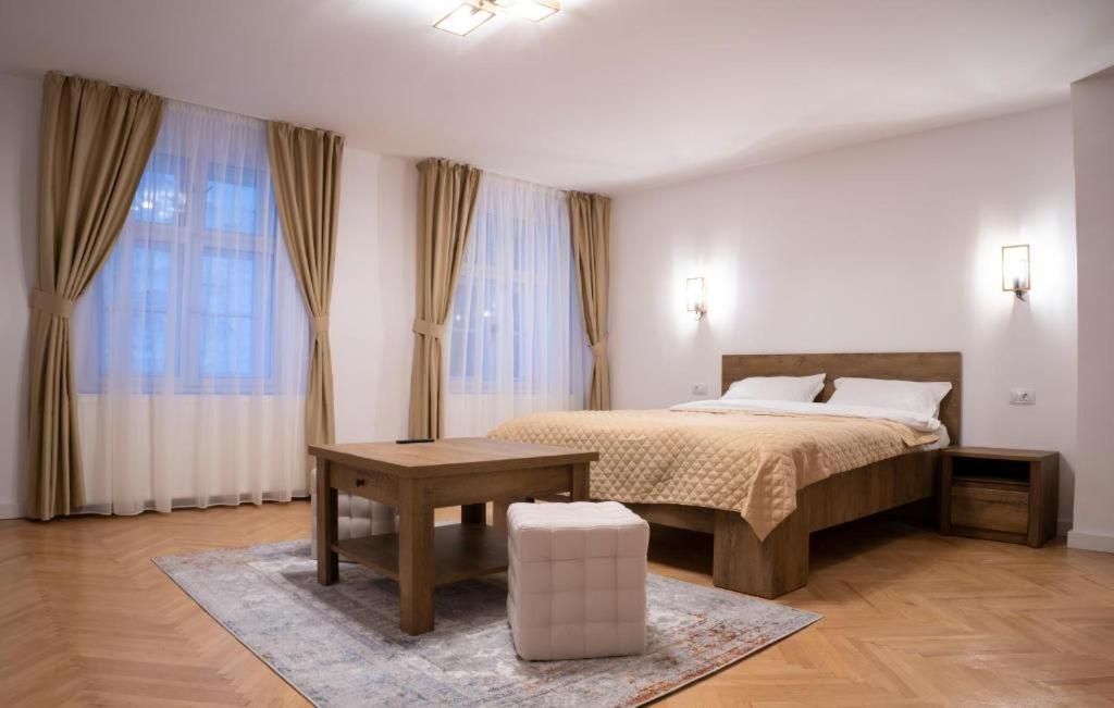 Coban Residence Apartments Брашов Екстериор снимка