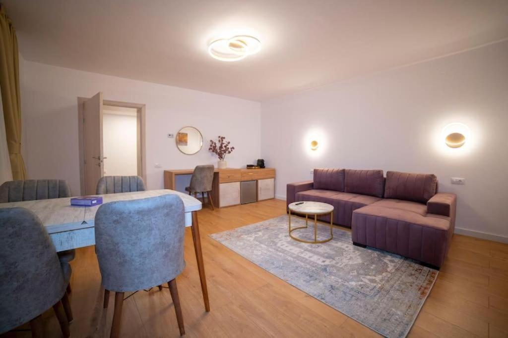Coban Residence Apartments Брашов Екстериор снимка